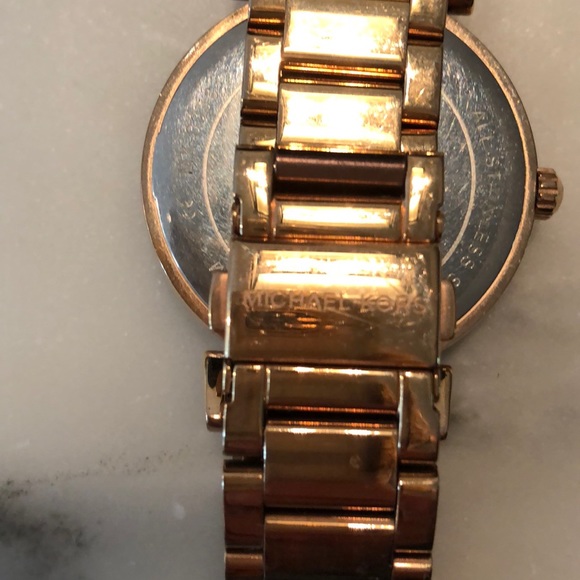 Michael Kors watch - Picture 3 of 7
